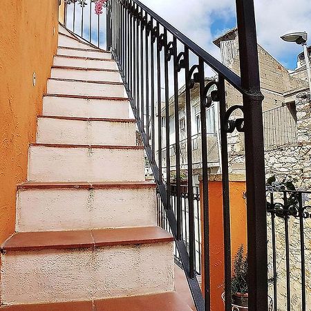 Casa Vacanza La Posadina Baunei Kültér fotó