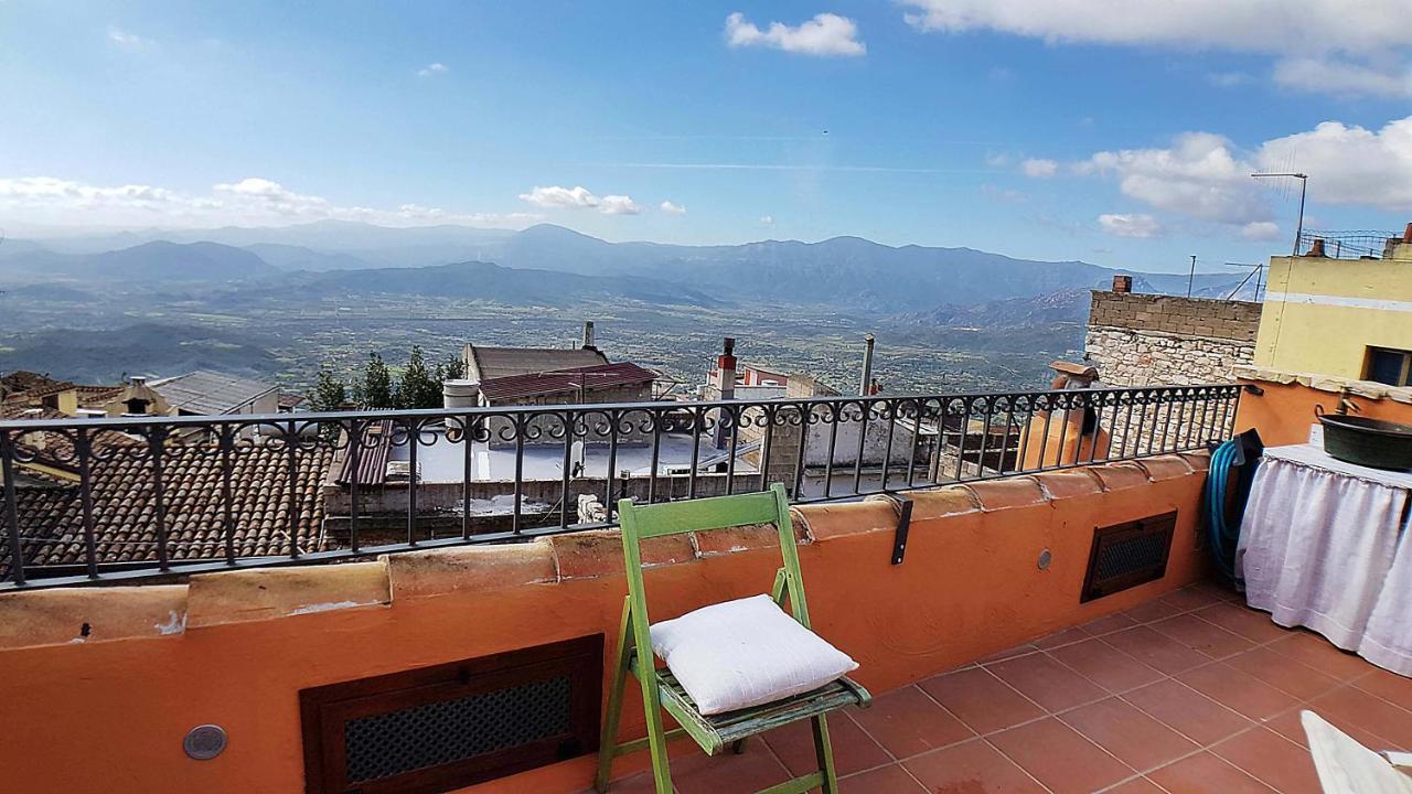 Casa Vacanza La Posadina Baunei Kültér fotó
