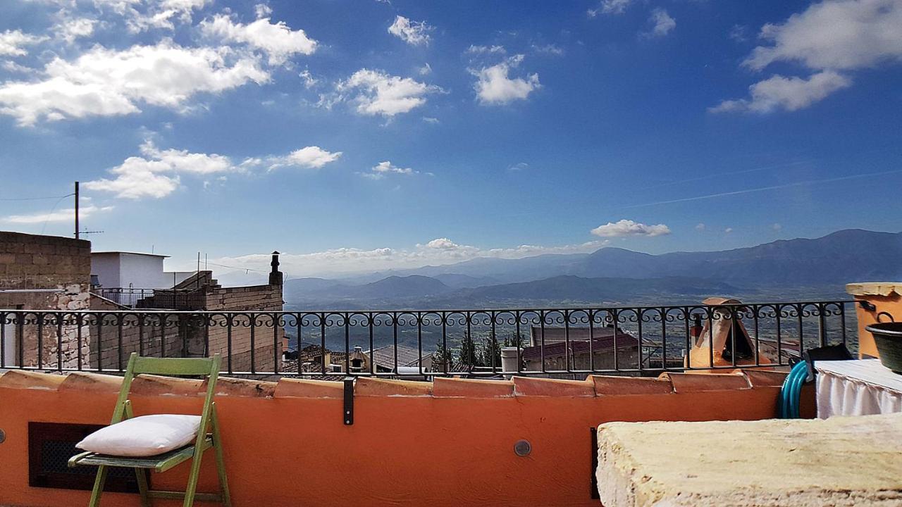 Casa Vacanza La Posadina Baunei Kültér fotó