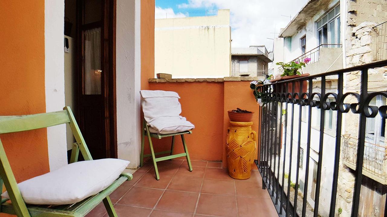 Casa Vacanza La Posadina Baunei Kültér fotó